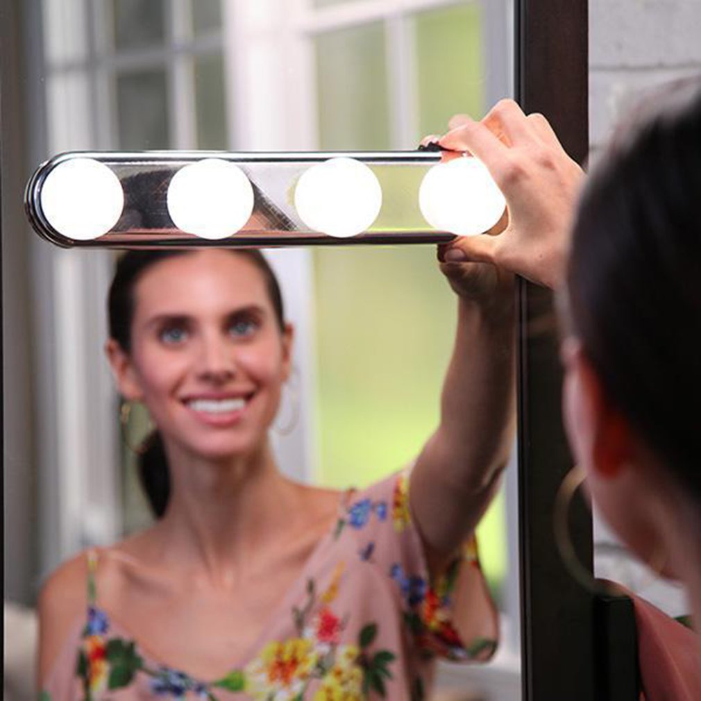4 Bulb Makeup Mirror Light