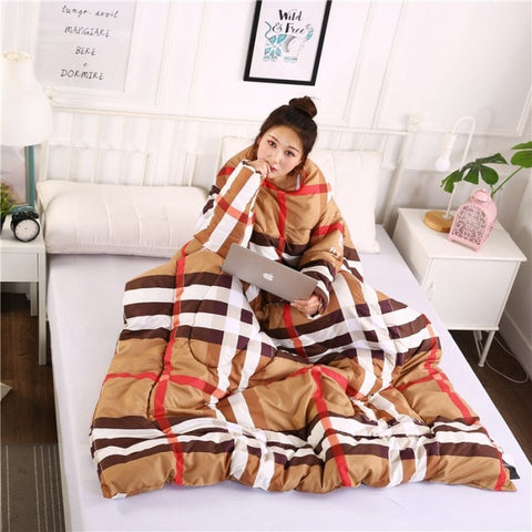 Winter Sleeved Lazy Quilt Snuggie