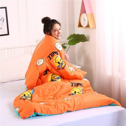 Winter Sleeved Lazy Quilt Snuggie