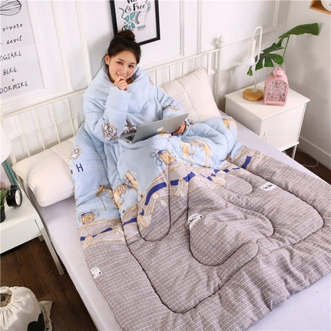 Winter Sleeved Lazy Quilt Snuggie
